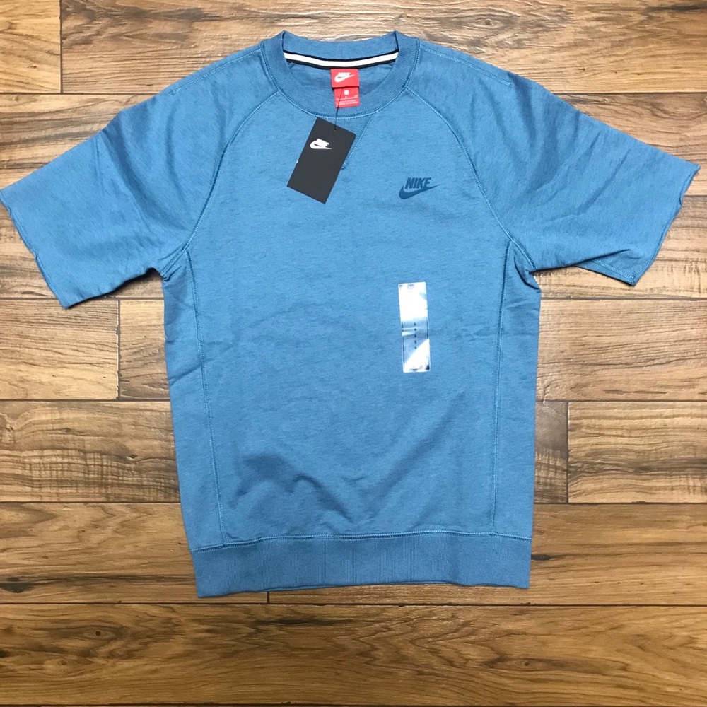 Nike French Terry Crewneck - Picture 2 of 5